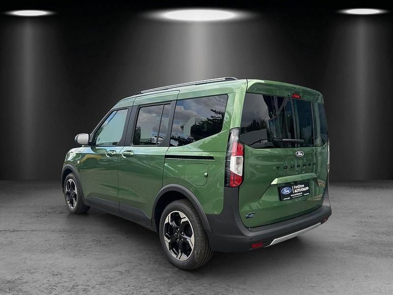 Neu Ford Tourneo Courier Active 100 kW (136 PS) 2026 Bursting green Van / Kleinbus