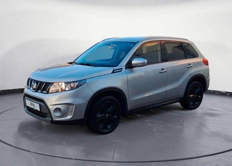 Grau Gebraucht 2016 Suzuki Vitara SUV | 16.500 € (Fairer Preis) - Bild 1/4