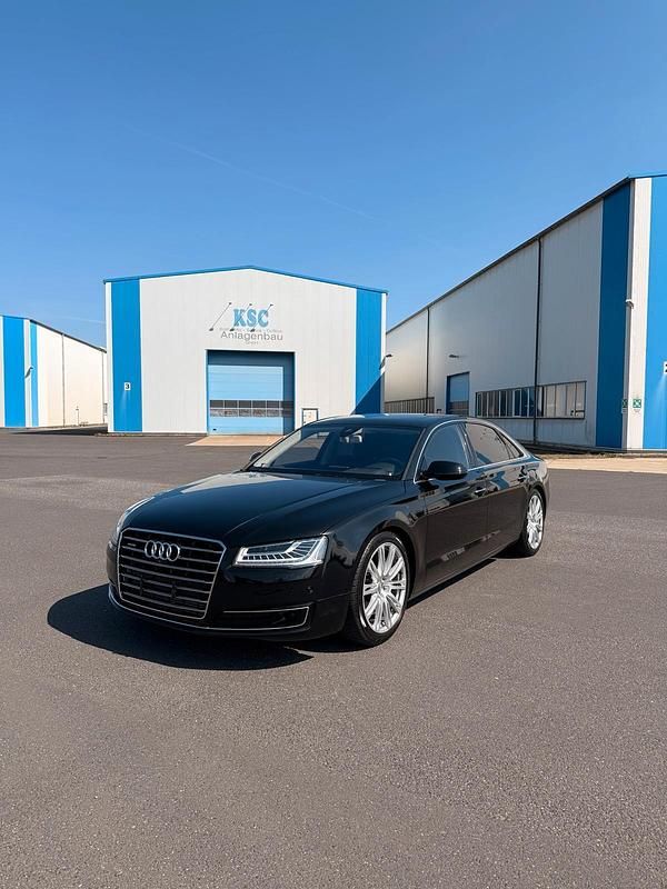 Second-hand Audi A8L 262 CP (192 kW) 2016 Negru Berlinǎ