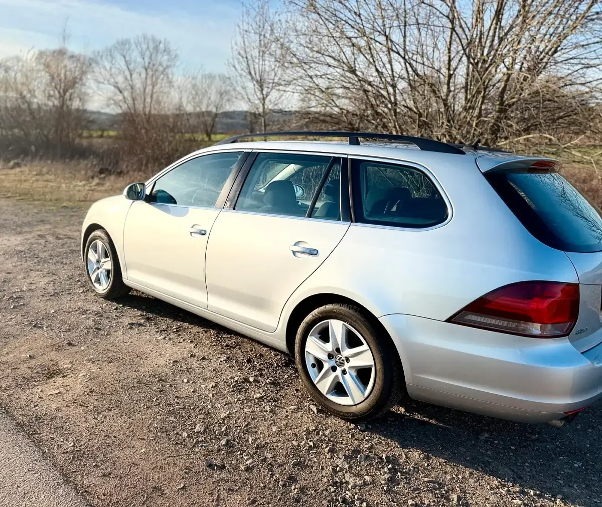 Gebraucht VW Golf VI 125 PS (91 kW) 2009 Silber Kleinwagen