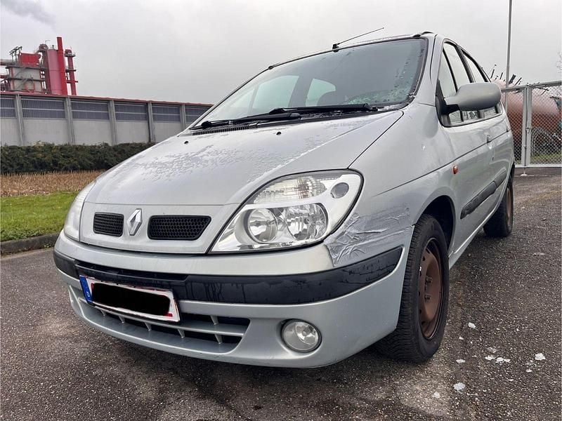 Silber Gebraucht 2002 Renault Scénic Authentique Van / Kleinbus | 500 € (Superpreis) - Bild 1/4