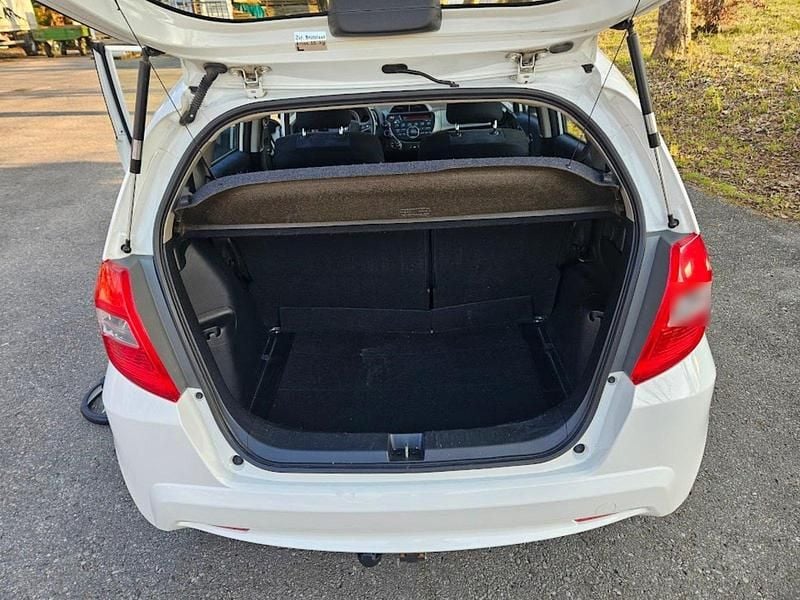 Gebraucht Honda Jazz 90 PS (66 kW) 2011 Weiß Kleinwagen