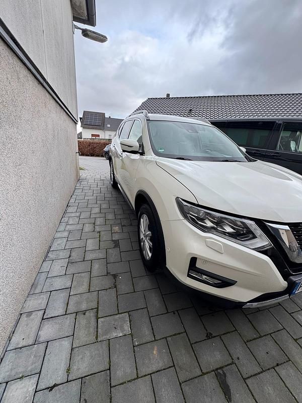 Gebraucht Nissan X-Trail 170 PS (125 kW) 2018 Weiß SUV