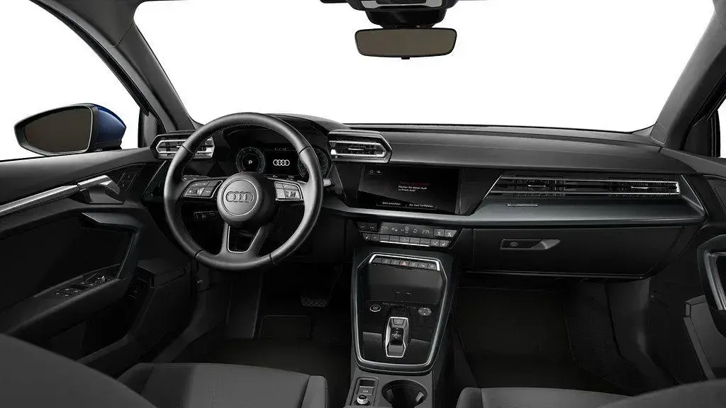 Gebraucht Audi A3 Advanced 150 PS (110 kW) 2025 Navarrablau metallic Limousine
