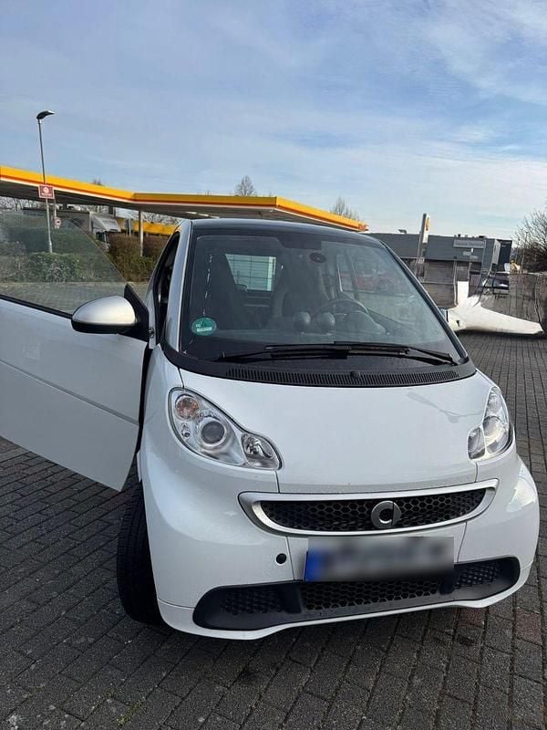 Gebraucht Smart ForTwo Coupé 84 PS (61 kW) 2014 Weiß Coupé