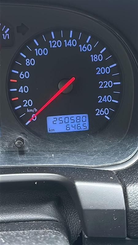 Gebraucht VW Bora 105 PS (77 kW) 2001 Blau Limousine