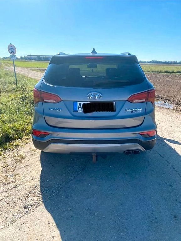 Gebraucht Hyundai Santa Fe Premium 200 PS (147 kW) 2015 Grau SUV