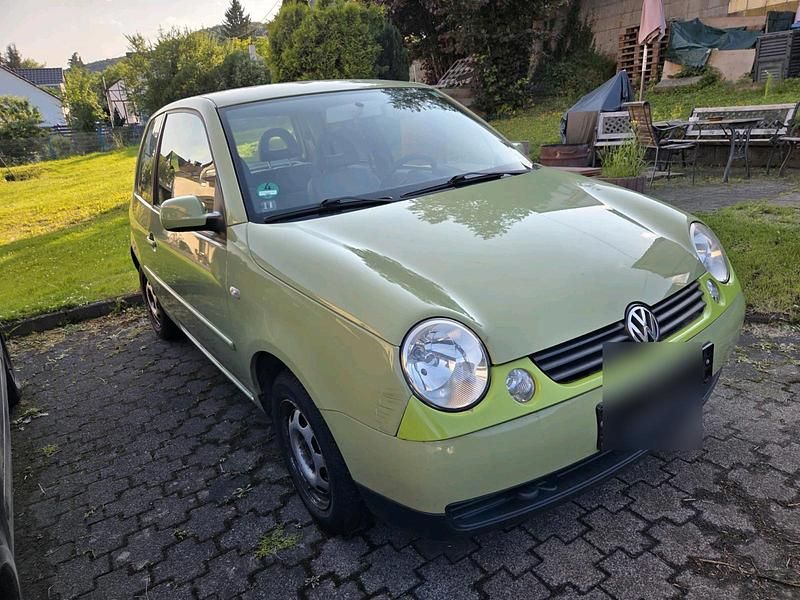 Grün Gebraucht 2002 VW Lupo Kleinwagen | 1.300 € (Fairer Preis) - Bild 1/4