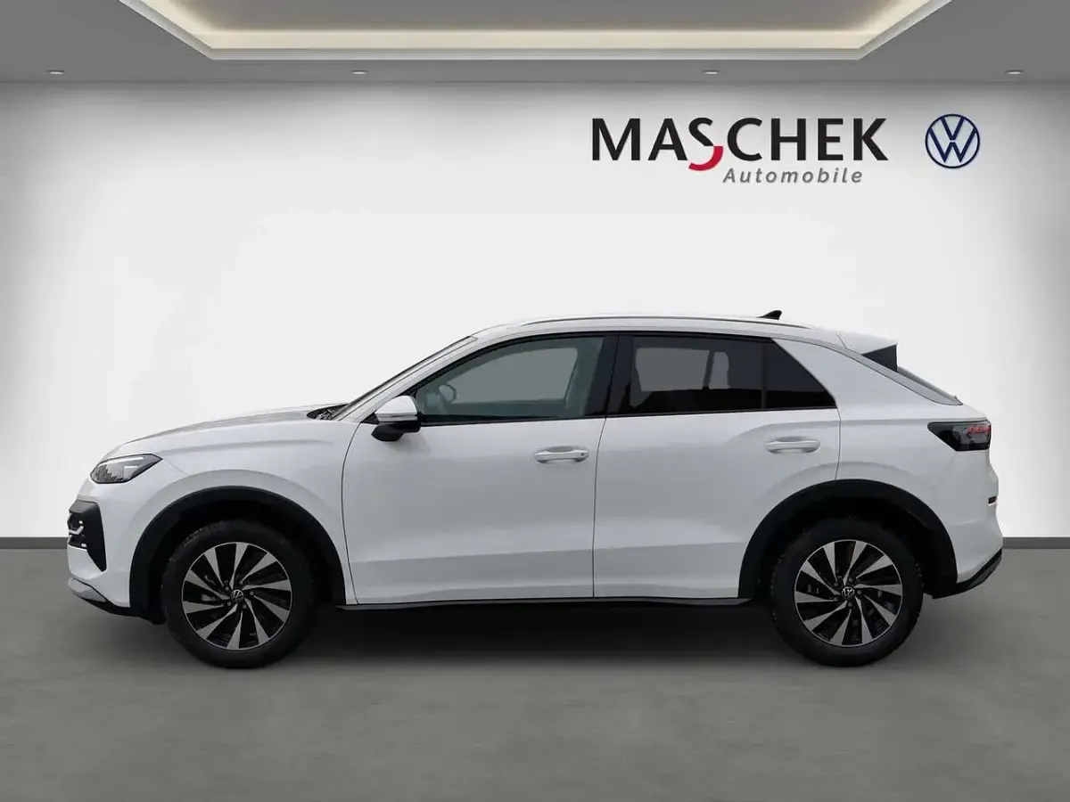 Neu VW T-Roc Style 116 PS (85 kW) 2026 Pure white uni SUV