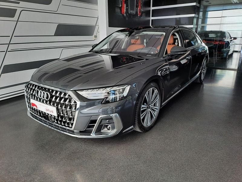 Grau Gebraucht 2022 Audi A8 Limousine | 82.000 € (Guter Preis) - Bild 1/4