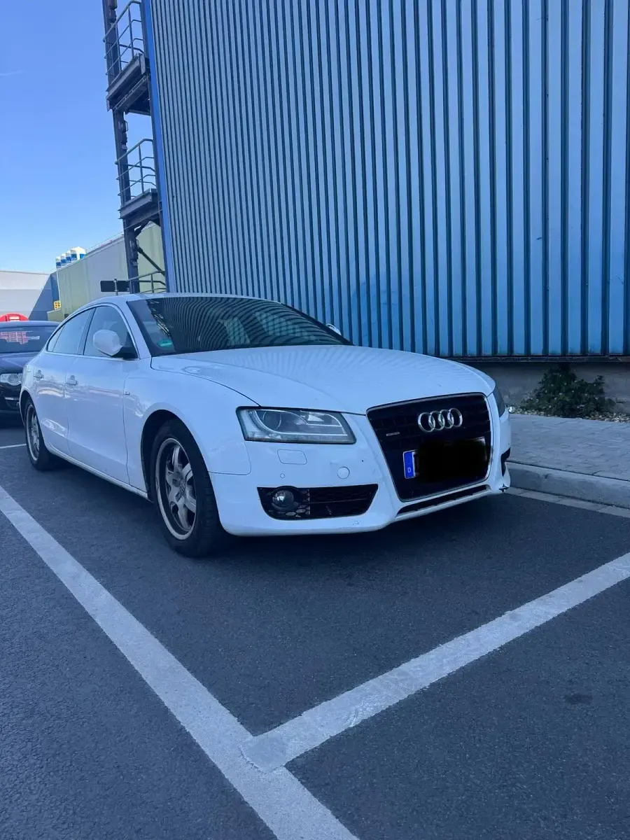 Second-hand Audi A5 239 CP (175 kW) 2010 Alb Coupe