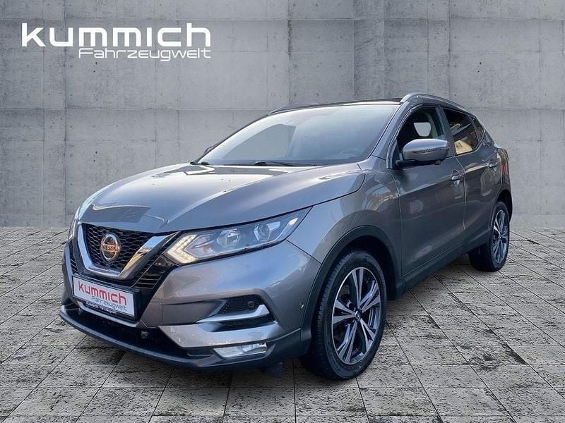 Grau Gebraucht 2020 Nissan Qashqai SUV | 18.490 € (Fairer Preis) - Bild 1/4