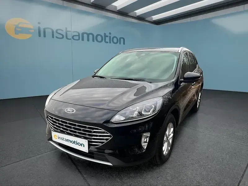 Gebraucht Ford Kuga Titanium 224 PS (164 kW) 2022 Schwarz SUV