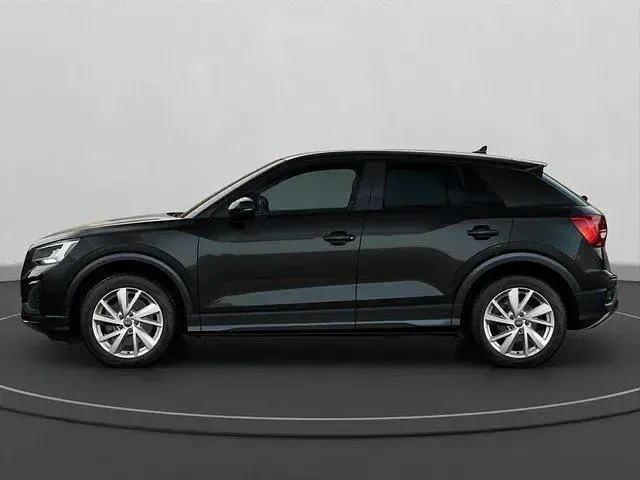 Gebraucht Audi Q2 Advanced Plus 190 PS (139 kW) 2025 Schwarz SUV
