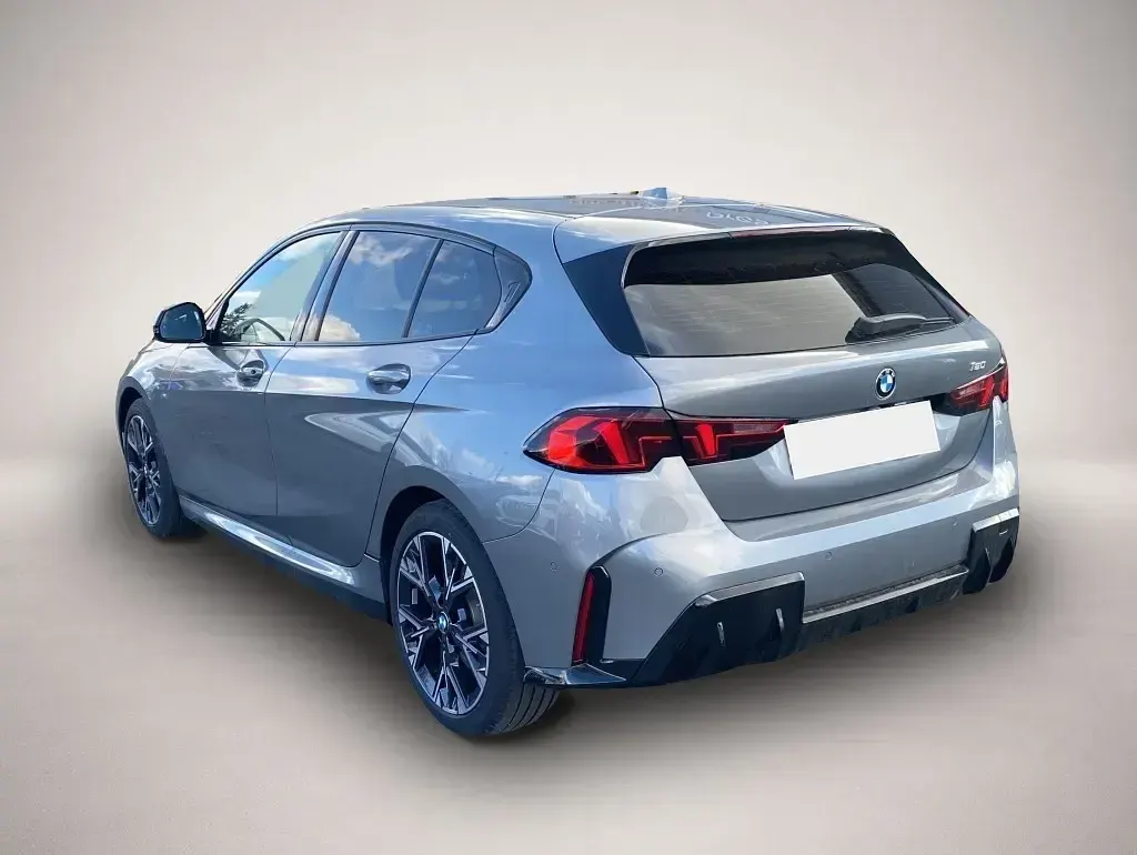Gebraucht BMW 120 M Sport 170 PS (125 kW) 2024 Grau Limousine