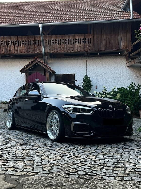 Gebraucht BMW M135 M Performance 326 PS (239 kW) 2015 Schwarz Kleinwagen