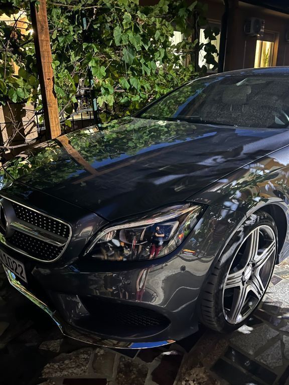 Grau Gebraucht 2015 Mercedes CLS350 Shooting Brake Kombi | 18.500 € (Teuer) - Bild 1/3