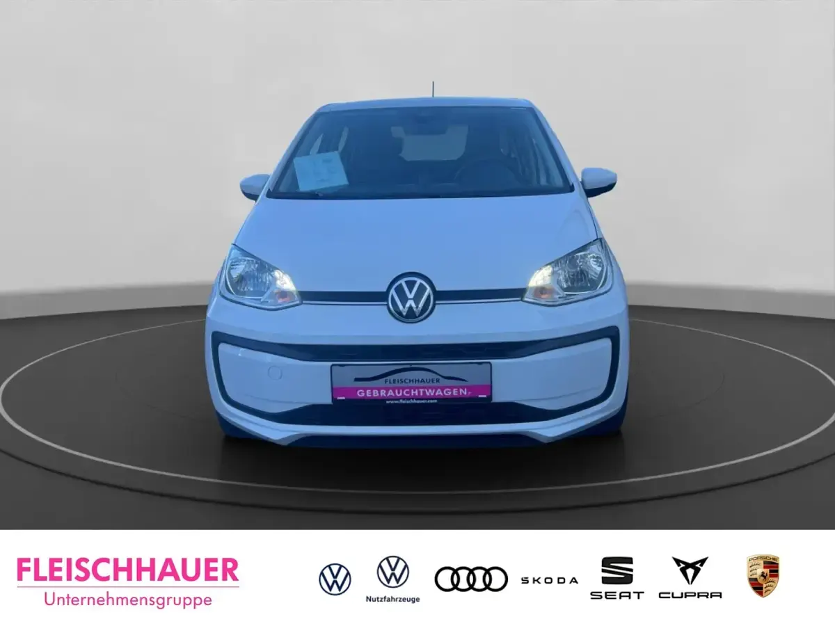 Gebraucht VW up! Basis 65 PS (47 kW) 2022 Weiss Kleinwagen