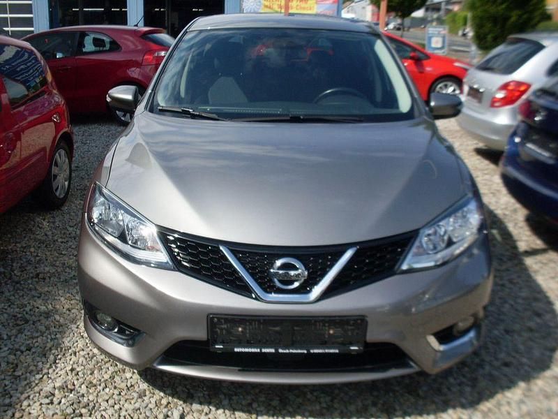 Grau Gebraucht 2018 Nissan Pulsar Acenta Limousine | 10.600 € (Fairer Preis) - Bild 1/4