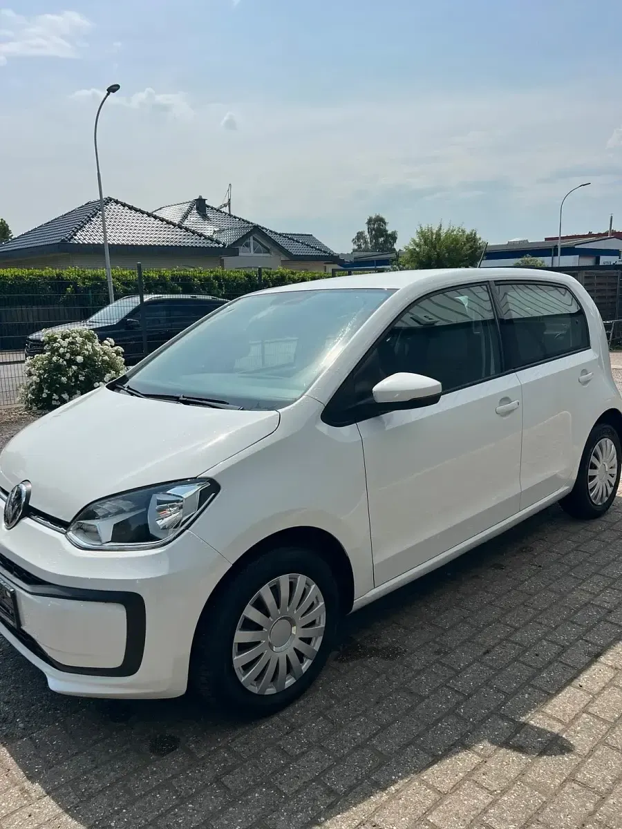 Gebraucht VW up! 60 PS (44 kW) 2019 Weiß Kleinwagen