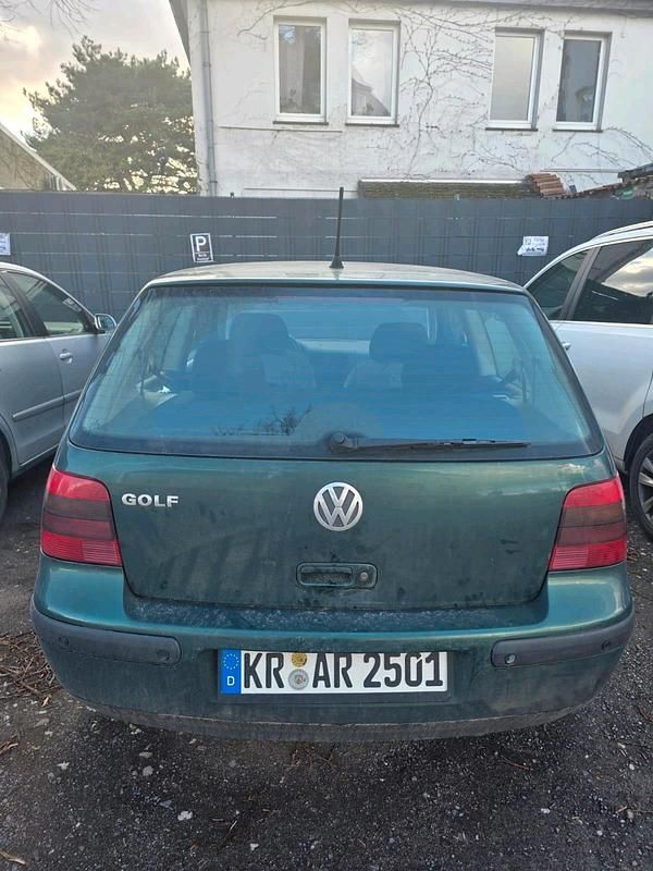 Gebraucht VW Golf IV 75 PS (55 kW) 2000 Grün Kleinwagen