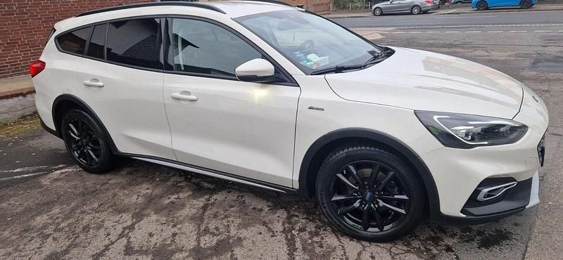 Second-hand Ford Focus Active 120 CP (88 kW) 2020 Alb Break