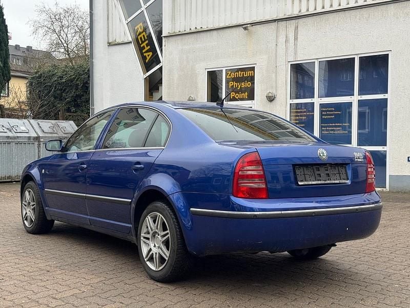 Gebraucht Skoda Superb Elegance 163 PS (119 kW) 2006 Blau Limousine