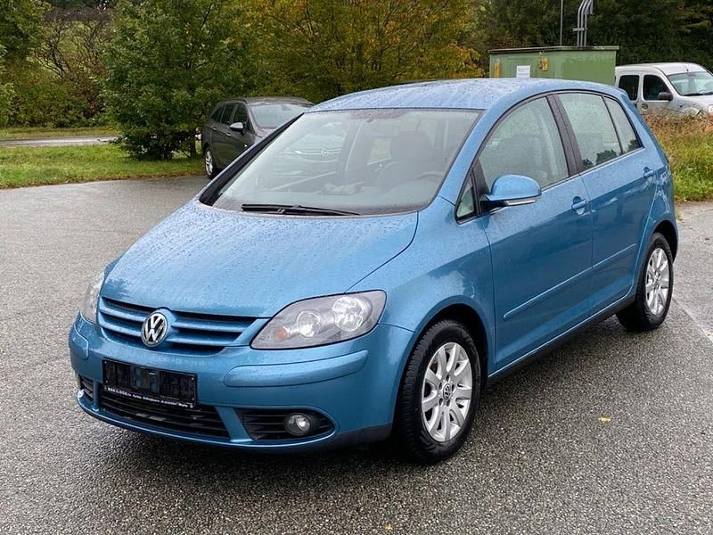 Blau Gebraucht 2005 VW Golf Plus Cross Comfortline Van / Kleinbus | 2.950 € (Etwas zu teuer) - Bild 1/4
