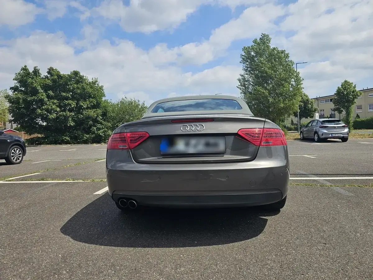 Gebraucht Audi A5 Cabriolet 177 PS (130 kW) 2012 Braun Cabrio