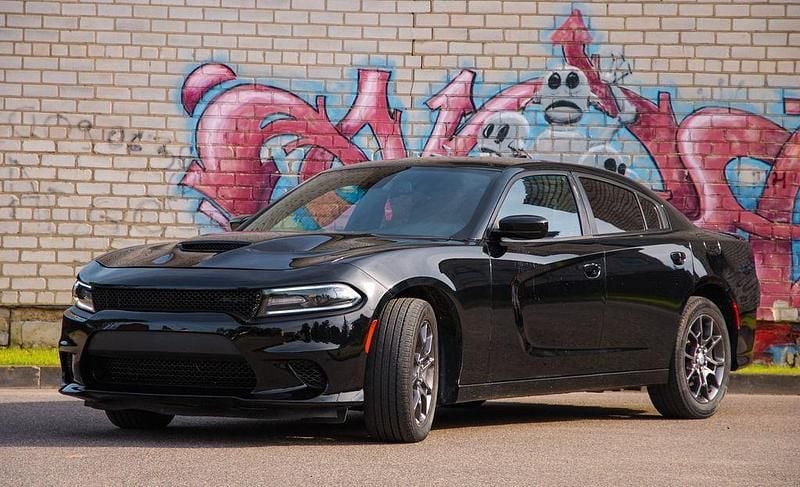 Schwarz Gebraucht 2018 Dodge Charger Limousine | 21.000 € - Bild 1/4