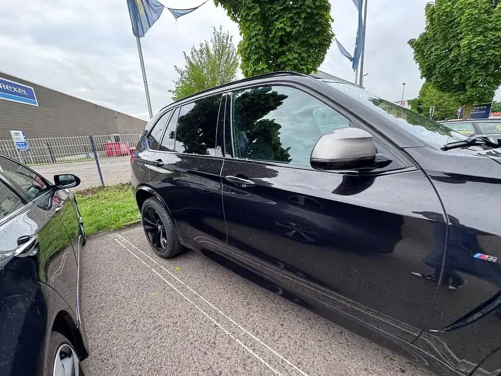 Gebraucht BMW X5 M50 Performance 381 PS (280 kW) 2018 Schwarz SUV