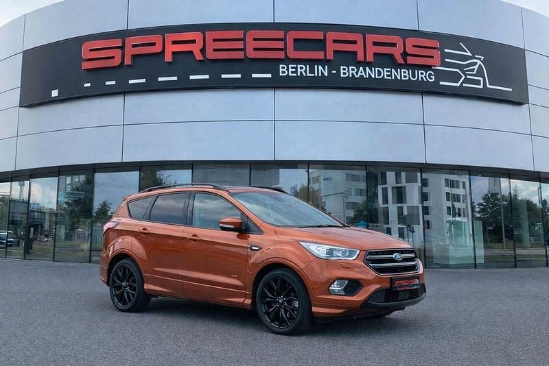 Gebraucht Ford Kuga ST-Line 182 PS (133 kW) 2018 Orange SUV