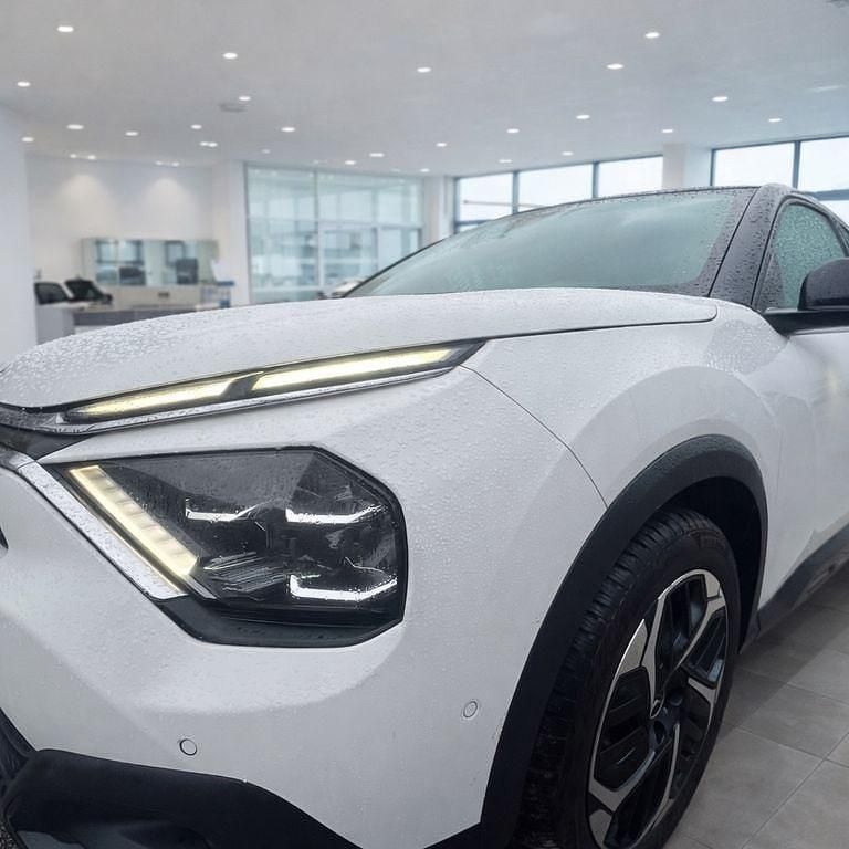 Gebraucht Citroën C4 PureTech 155 PS (114 kW) 2021 Weiß Limousine