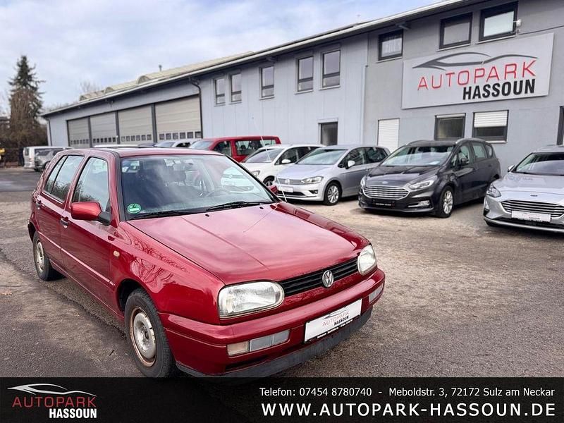 Gebraucht VW Golf III Family 60 PS (44 kW) 1997 Rot Limousine