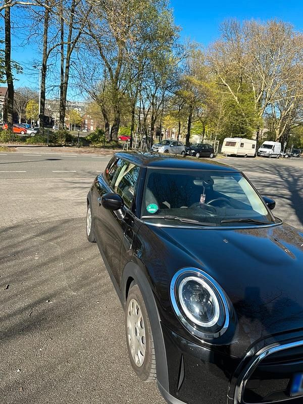 Gebraucht Mini Cooper Coupé 102 PS (75 kW) 2021 Schwarz Coupé