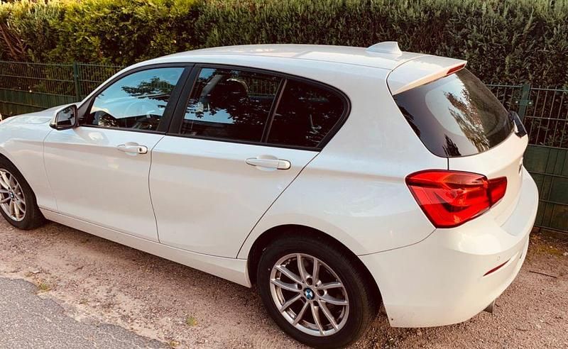 Gebraucht BMW 116 116 PS (85 kW) 2017 Weiß Kleinwagen