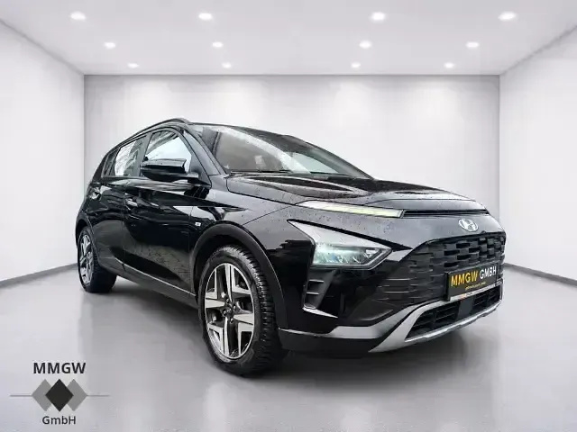 Gebraucht Hyundai Bayon Intro Edition 101 PS (74 kW) 2021 Schwarz SUV