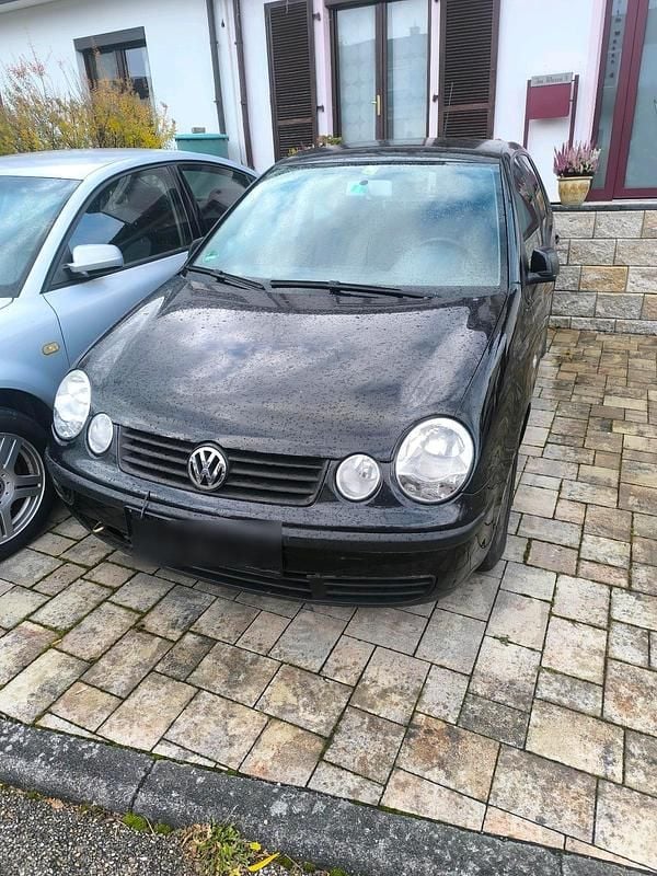 Schwarz Gebraucht 2003 VW Polo Kleinwagen | 450 € (Guter Preis) - Bild 1/4