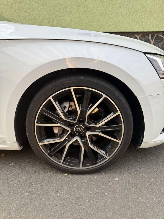 Gebraucht Audi A5 Sportback Design 218 PS (160 kW) 2017 Weiß Kleinwagen