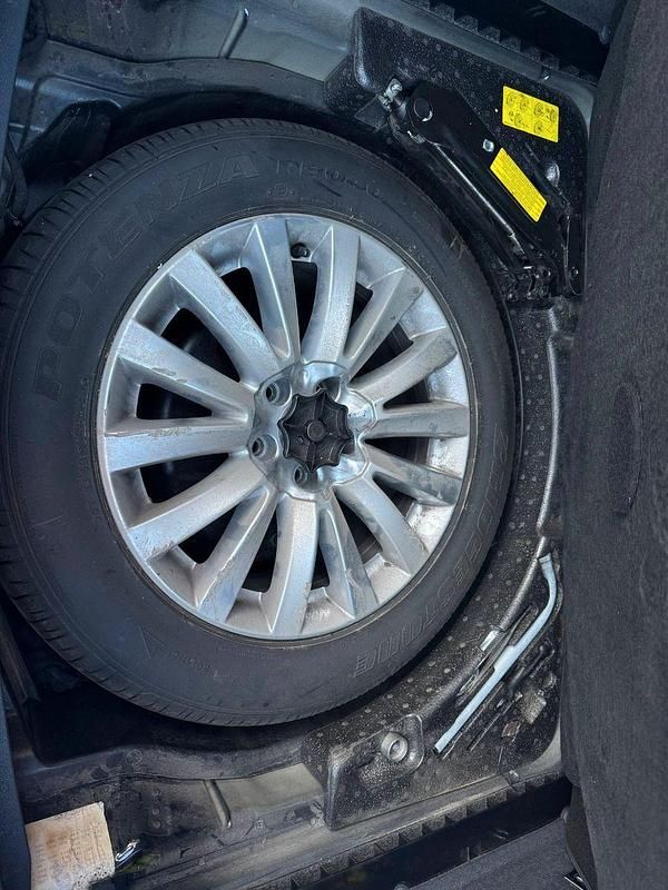 Second-hand VW Phaeton 245 CP (180 kW) 2011 Negru Berlinǎ