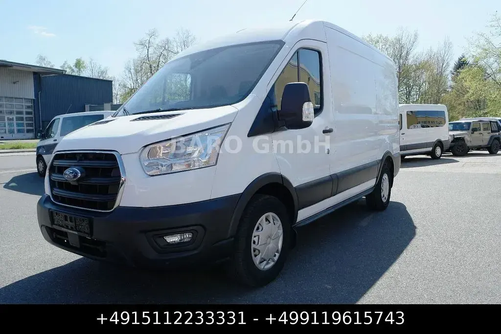Gebraucht Ford Transit Trend 170 PS (125 kW) 2020 Weiß Van / Kleinbus