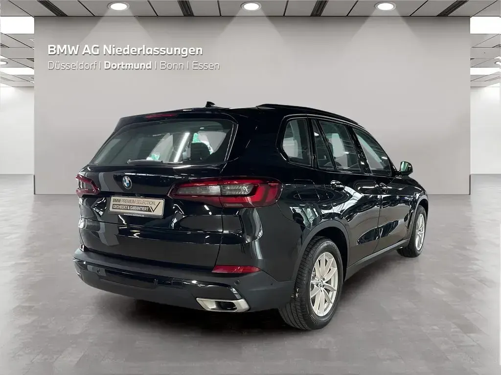 Gebraucht BMW X5 Sport Line 286 PS (210 kW) 2023 Schwarz SUV