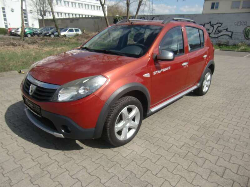 Weinrotmetallic Gebraucht 2010 Dacia Sandero Stepway Kleinwagen | 4.300 € (Etwas zu teuer) - Bild 1/4
