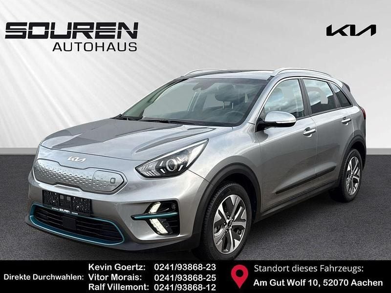 Grau Gebraucht 2022 Kia e-Niro Vision SUV | 18.979 € (Superpreis) - Bild 1/4