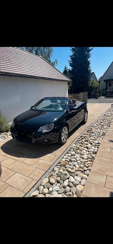 Second-hand VW Eos 140 CP (102 kW) 2006 Negru Cabrio