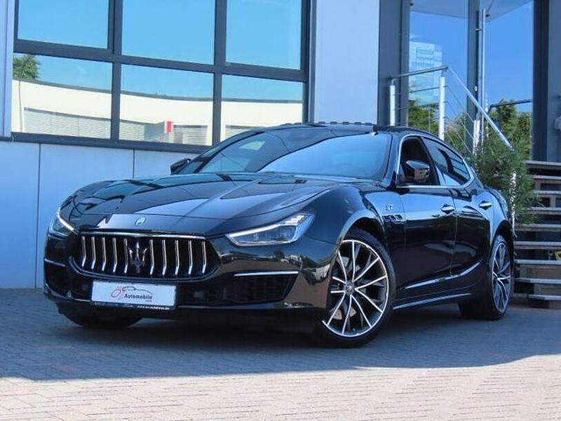 Gebraucht Maserati Ghibli GT 330 PS (242 kW) 2022 Schwarz Coupé