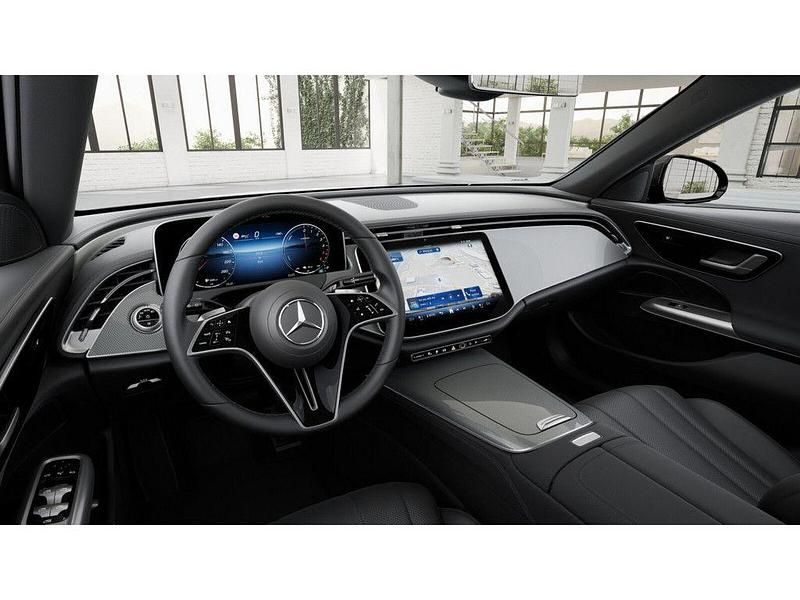 Gebraucht Mercedes E300 Advanced 197 PS (144 kW) 2025 Grau / graphitgrau Kombi