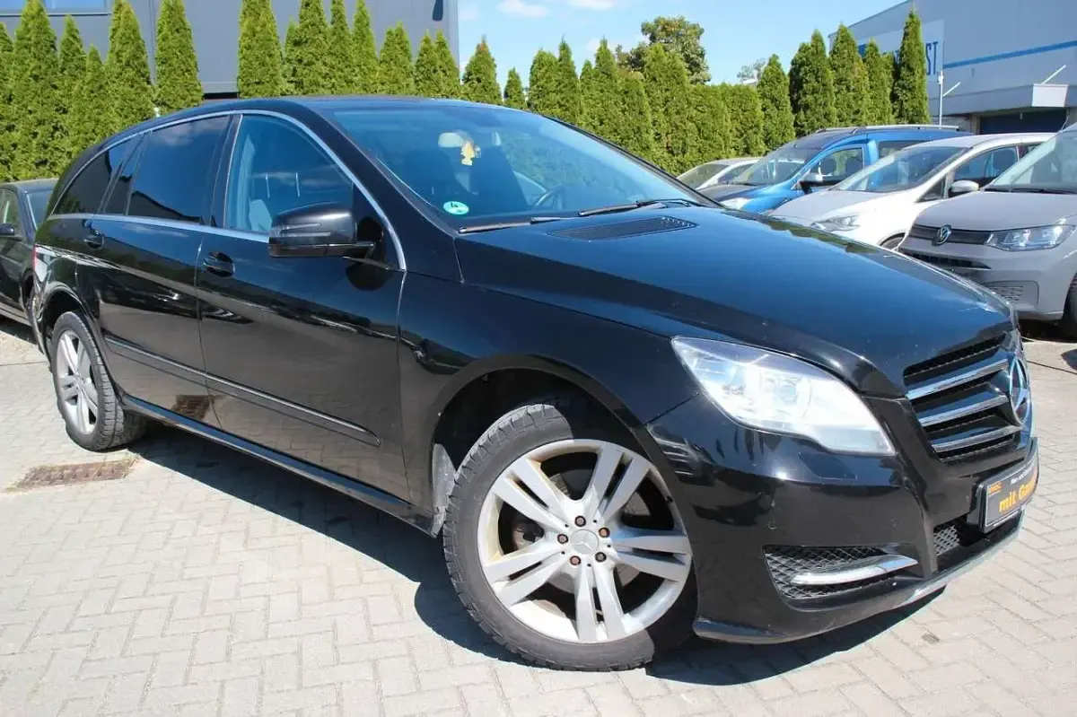 Gebraucht Mercedes R350 265 PS (194 kW) 2012 Schwarz Kombi