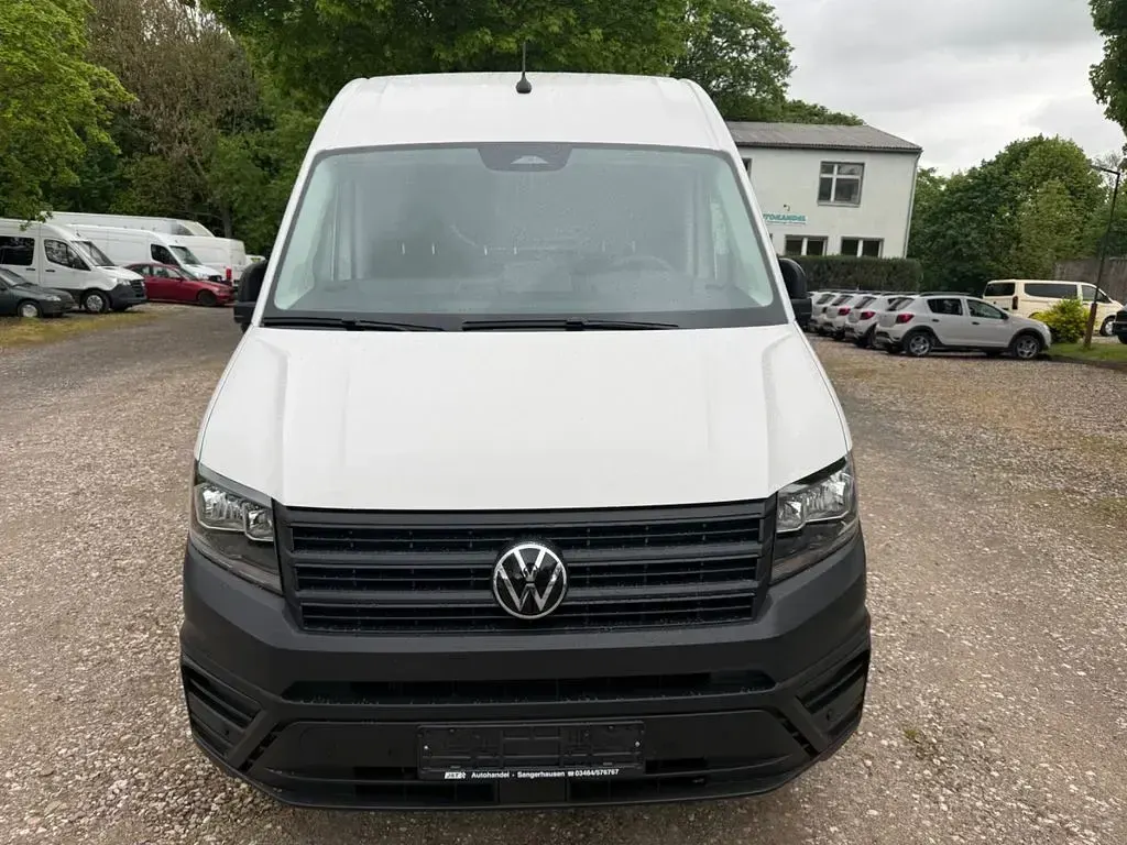 Gebraucht VW Crafter 177 PS (130 kW) 2025 Weiß Van