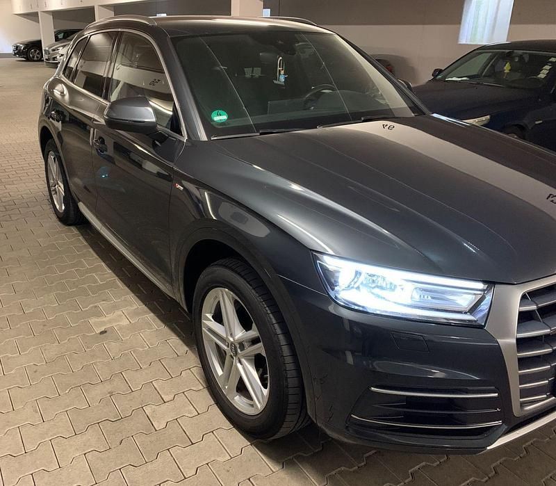 Gebraucht Audi Q5 S-Line 190 PS (139 kW) 2017 Grau SUV
